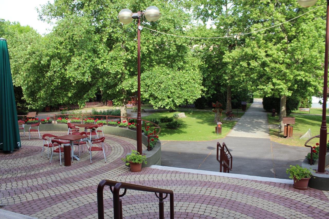 Mátyás Király Gyógy- és Wellness Hotel Hajdúszoboszló Extérieur photo